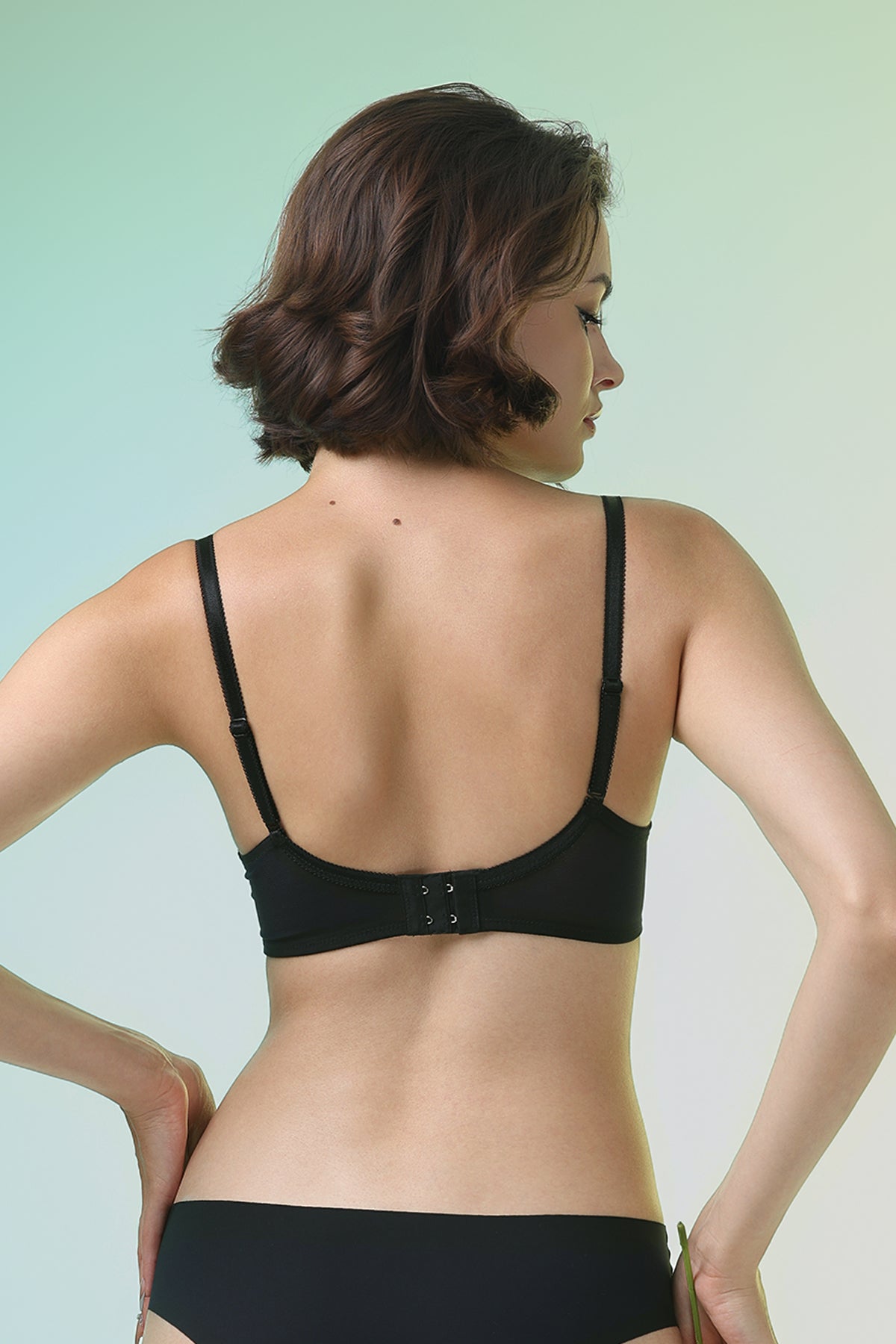 Áo ngực cup 3/4 Vera nylon mút dày có gọng - V0681