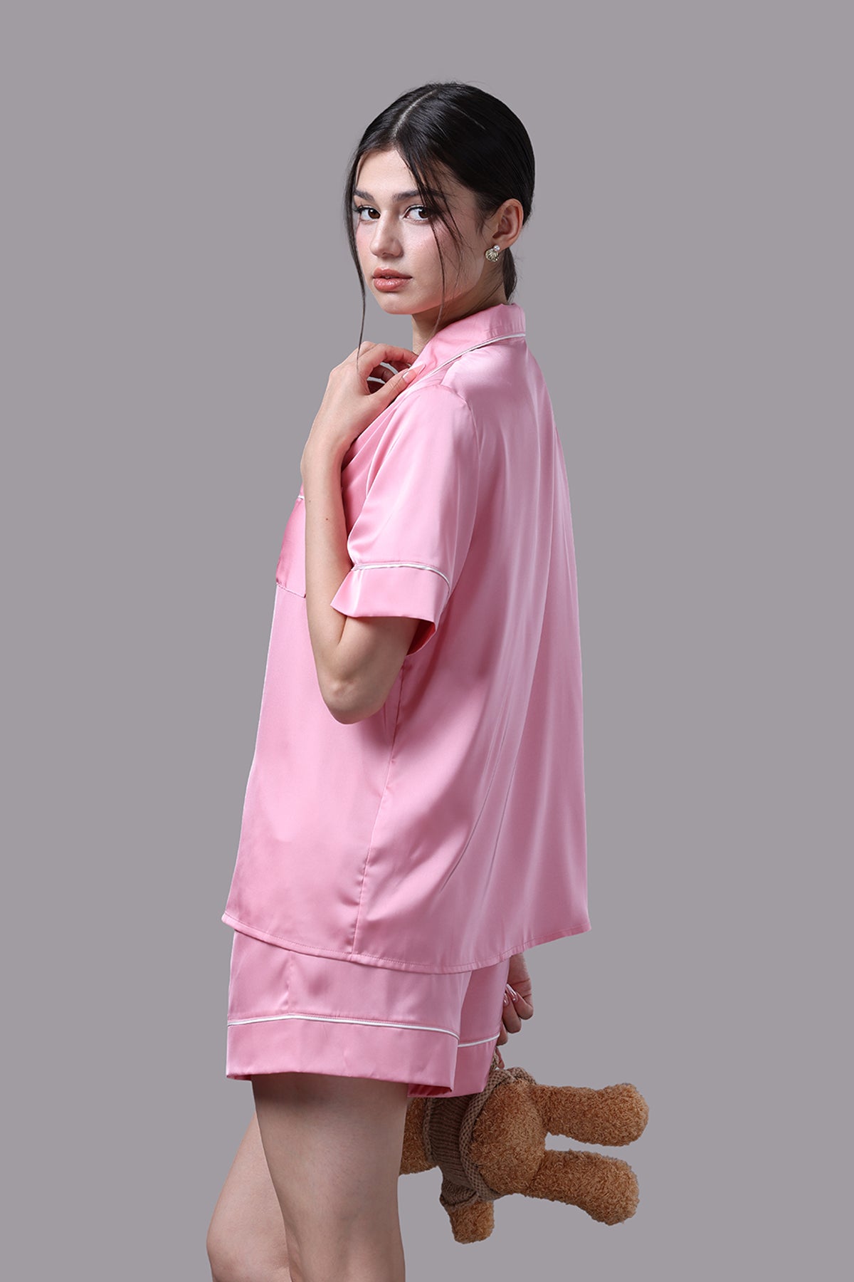 Bộ Pijama ngắn nữ Vera satin trơn - V0715