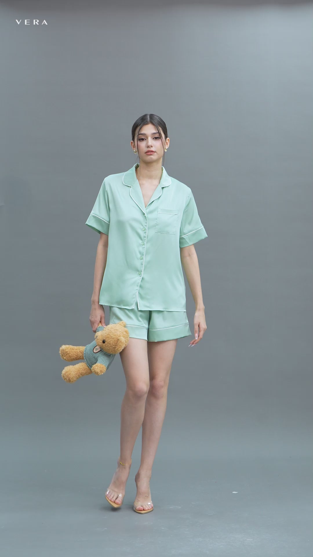 Bộ Pijama ngắn nữ Vera satin trơn - V0715